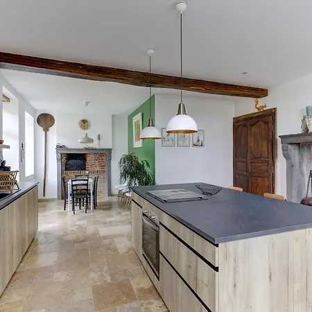 Les Marquetons - Maison Xixe Siecle Pour 10 Pers Semesterbostad Jaligny