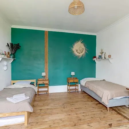 Les Marquetons - Maison Xixe Siecle Pour 10 Pers Semesterbostad Jaligny