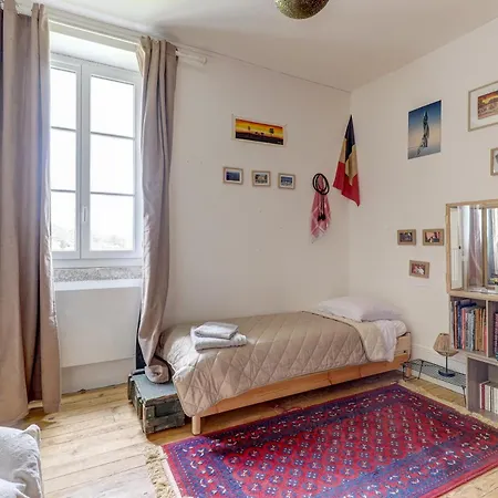Les Marquetons - Maison Xixe Siecle Pour 10 Pers Jaligny