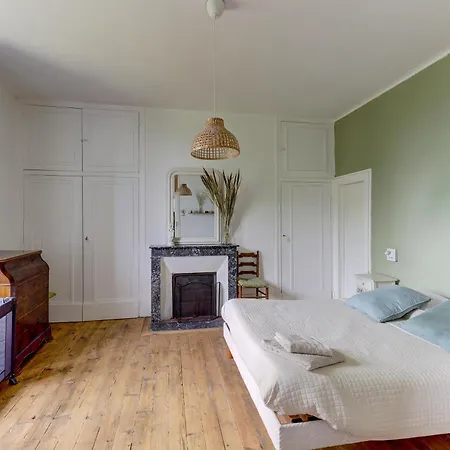 Semesterbostad Les Marquetons - Maison Xixe Siecle Pour 10 Pers